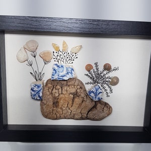 PEBBLE PAINTING / Art frame shells