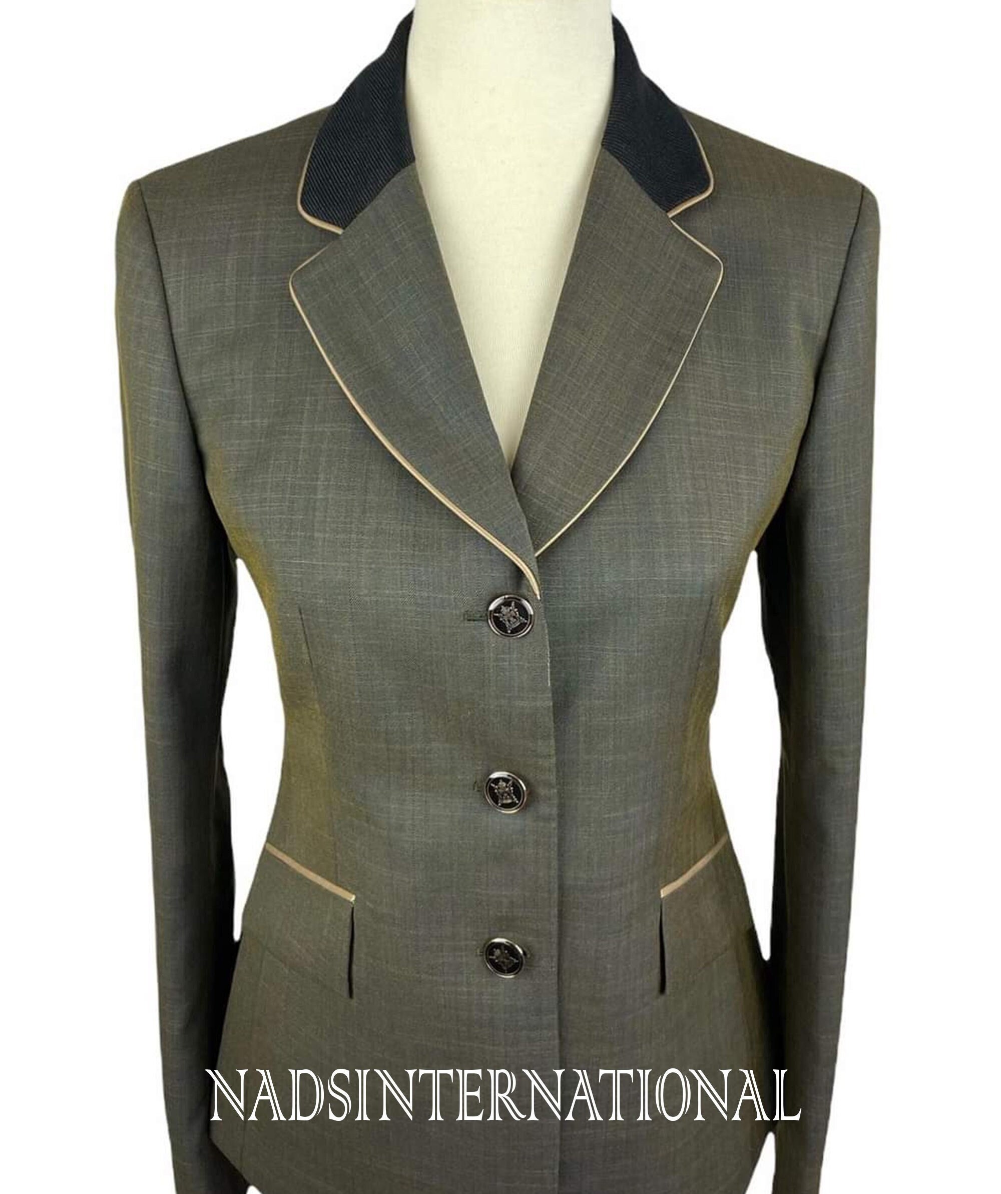 Vintage Equestrian Green Hunt Coat: English Horse Show Riding Jacket