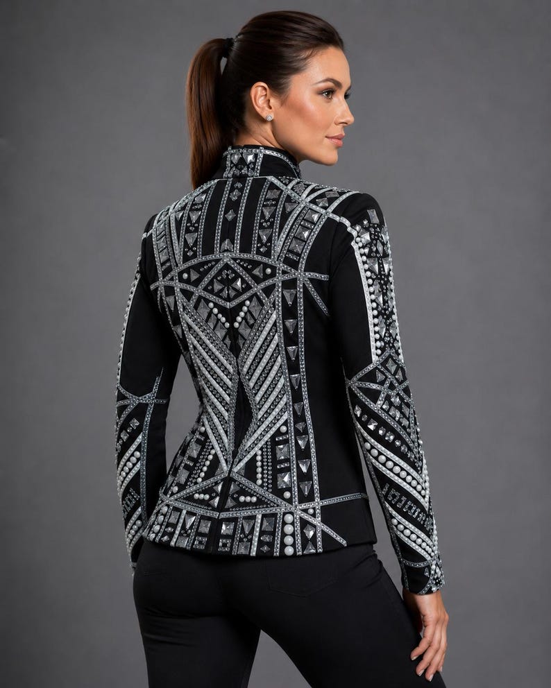 Chaqueta de estilo western negra con pedrería plateada, abrigo para competiciones ecuestres. imagen 4