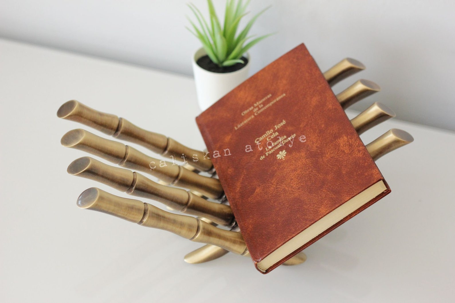Open Book Stand, Metal Book Display, Wedding Guest Book Stand, Bamboo