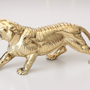 Brass Tiger Statue, Metal Table Decor, Bold Statement Piece, Living Room Office Decor, Animal Sculpture, Desk Accessories, Table Centerpiece