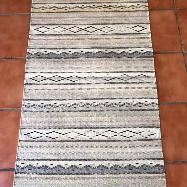 Zapotec Rug, Oaxacan rug, neutral colors, handwoven in Oaxaca, México