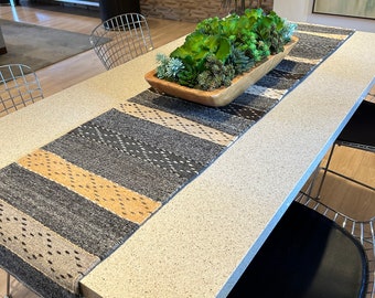 Autentisk Zapotec-löpare i neutrala färger 40 cm B x 18 cm L, Rain Design, handvävd i Oaxaca, Mexiko