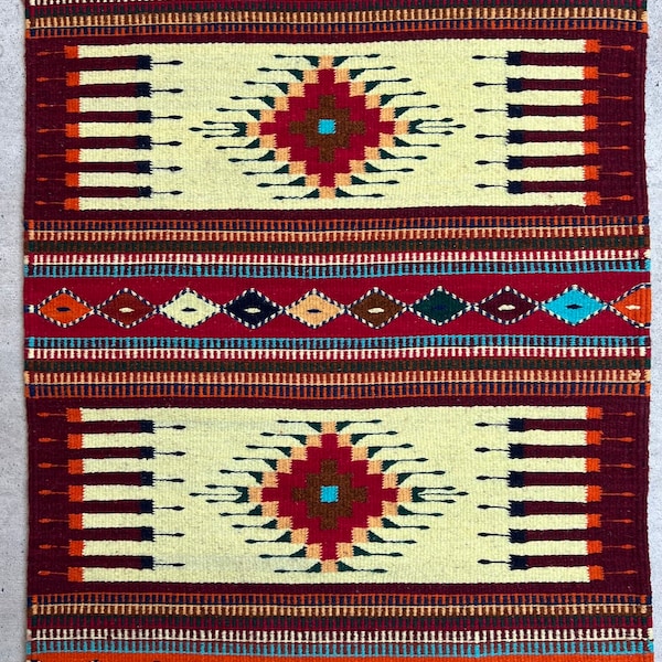 Maguey authentic Oaxacan rug, handwoven on pedal loom by zapotec artisans. 24in X 39.5in