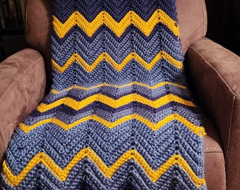 Denim Chunky Ripple Afghan Twin blanket