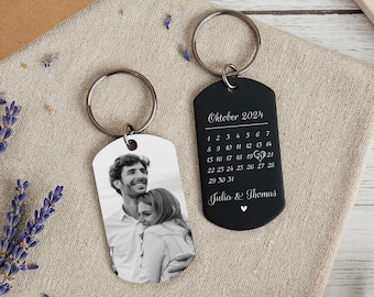 Chaveiro personalizado com foto e gravação, presente para o(a) parceiro(a) com nome e data – presente de aniversário para namorado(a).