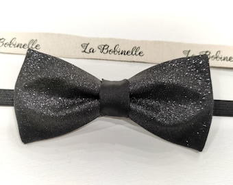 Black bow tie glitter