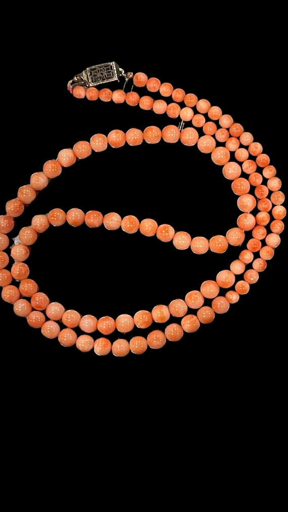 NATURAL PINK CORAL Victorian Graduated Bead Neckl… - image 3