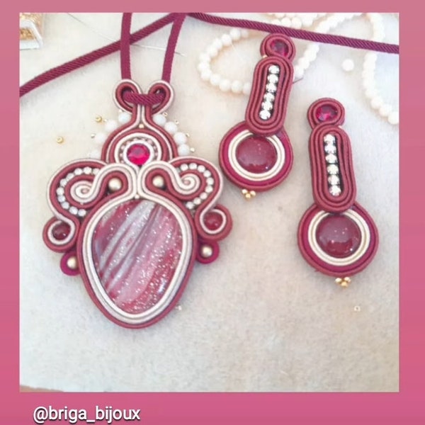 Ciondolo soutache nei colori rosso marsala beige