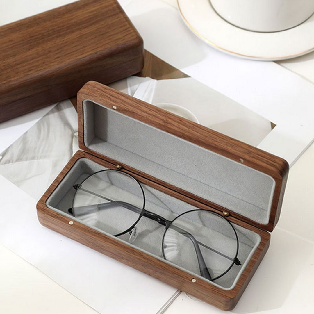 Black Walnut Wood Eyeglass Case Vintage Eyeglass Organizer Etsy