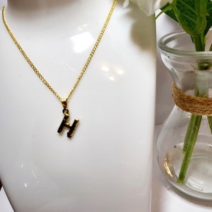 Collar con colgante inicial personalizado, regalo personalizado para mamá, amiga, hija. Collar de oro para niñas y mujeres, regalo de joyería personalizado