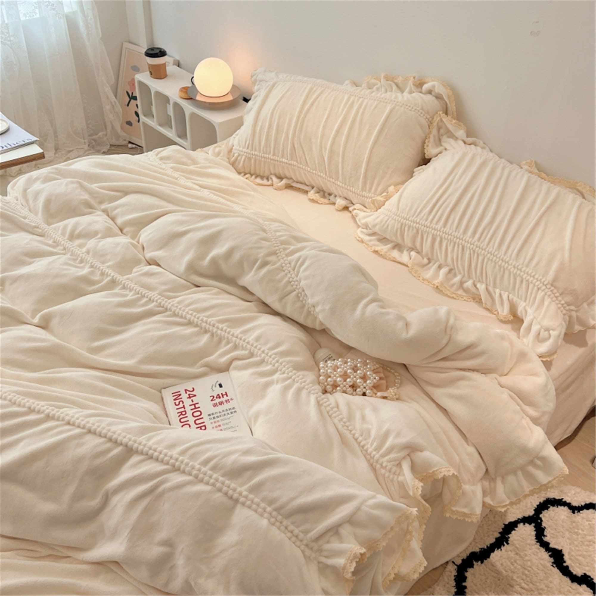 Japanese and Korean Flannel Lovely Princess Style Warm 4 Piece Bedding