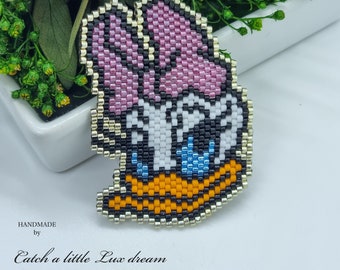 Brick Stitch counterpart - Disney's "Daisy Duck"