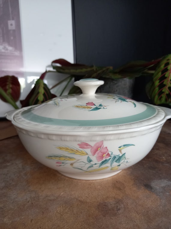 Meakin "Harvest Bouquet" Tureen