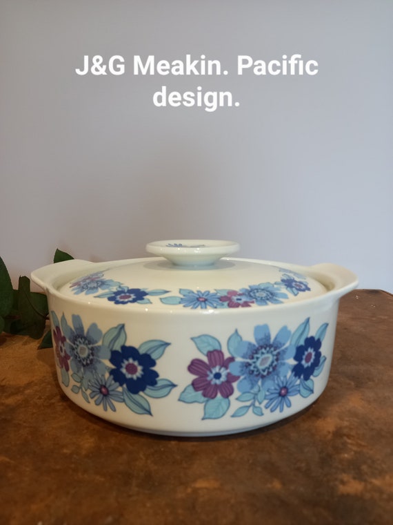 J&G Meakin Studio Tureen. Pacific design (1970s)