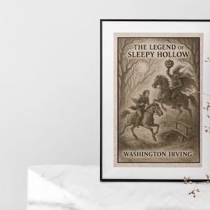 Peut inclure: Impression encadr&eacute;e de "La L&eacute;gende de Sleepy Hollow" de Washington Irving. L'&oelig;uvre d'art s&eacute;pia repr&eacute;sente un cavalier sans t&ecirc;te poursuivant un cavalier &agrave; cheval sur un pont, avec du texte en haut et en bas.