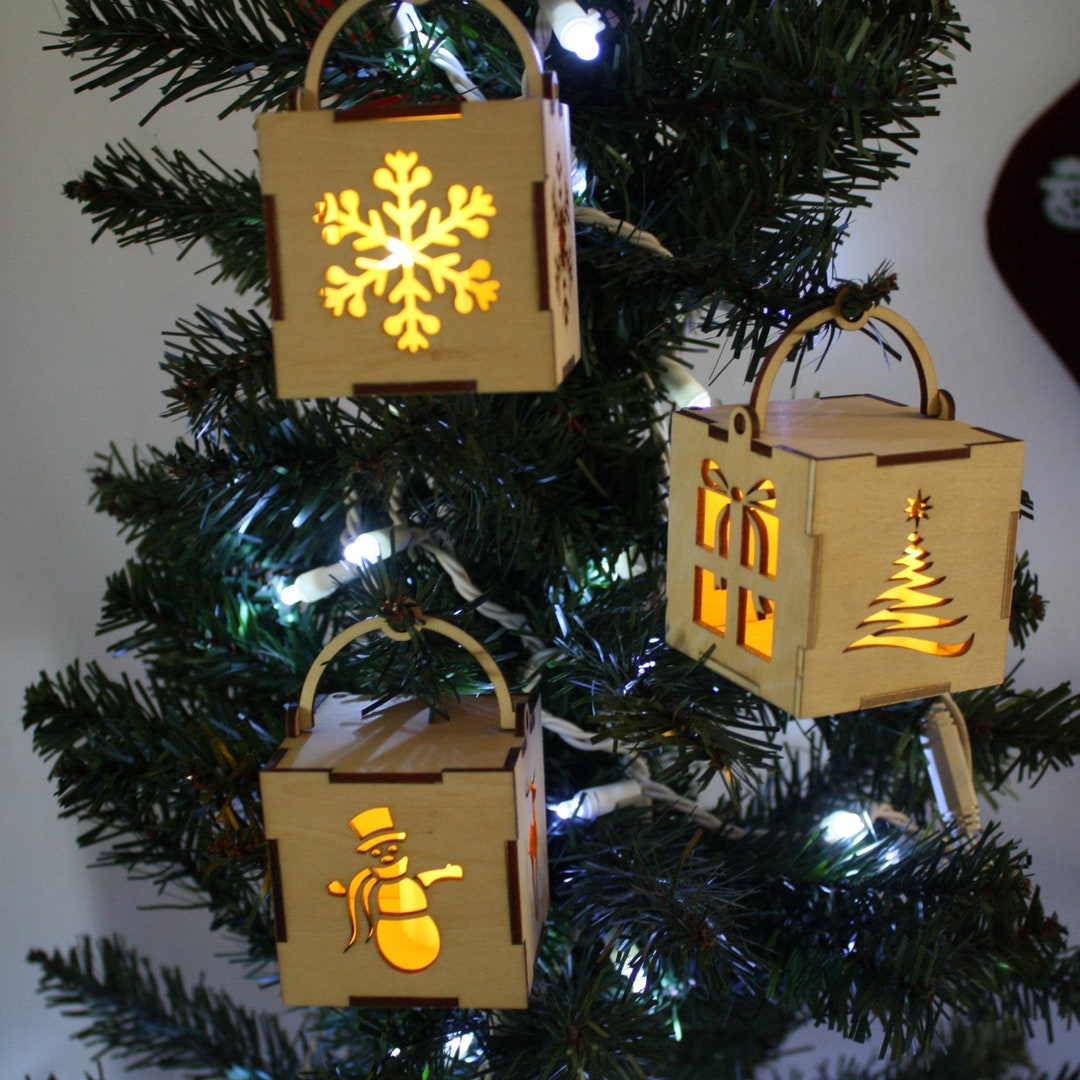 Christmas Tea Light Lantern, Christmas Candle Holder, Tea Light