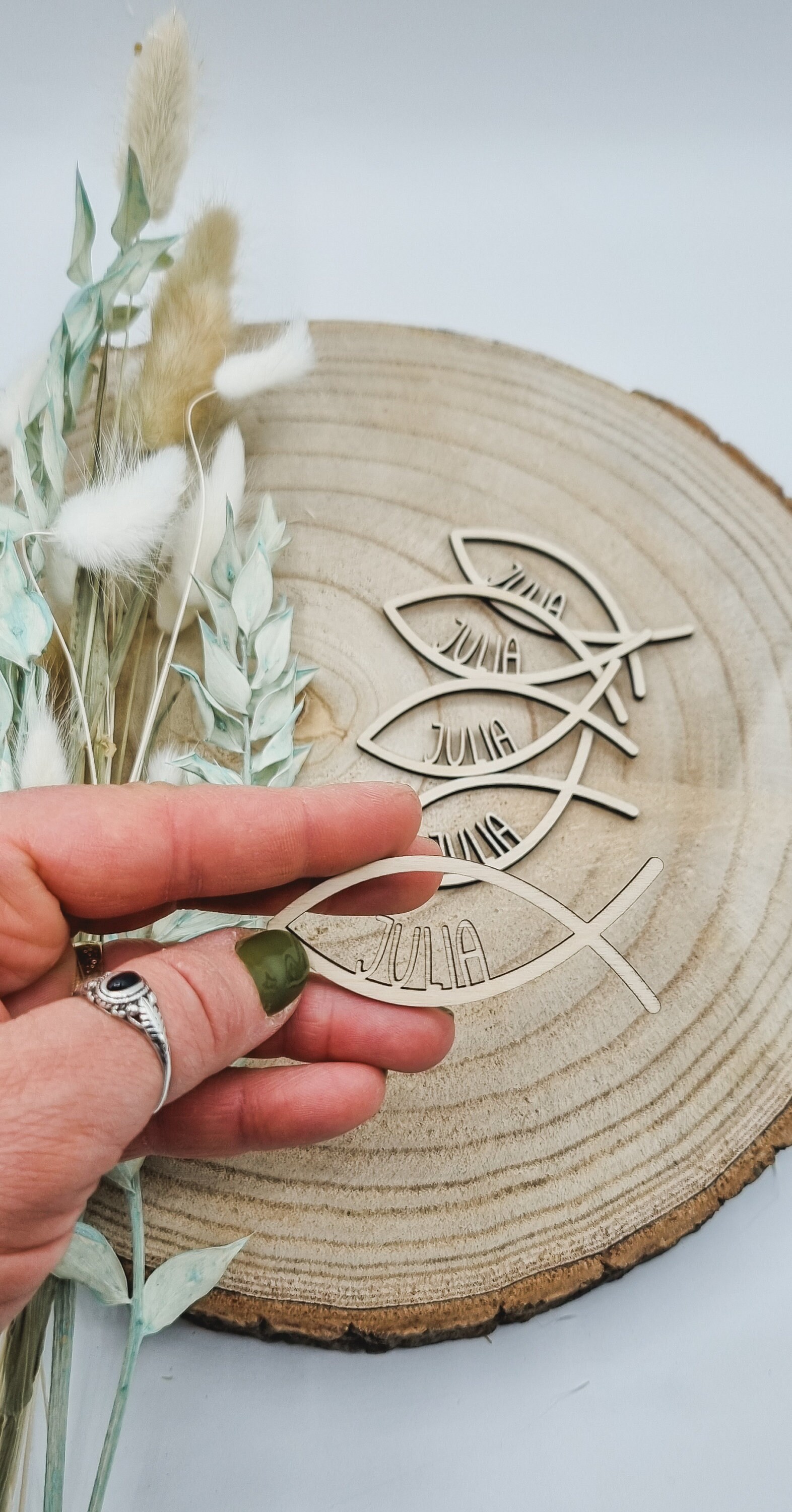 Decorazioni da tavola in legno personalizzate per comunione, cresima, battesimo | Pesci con nome | Decorazioni sparse per la comunione - Italia