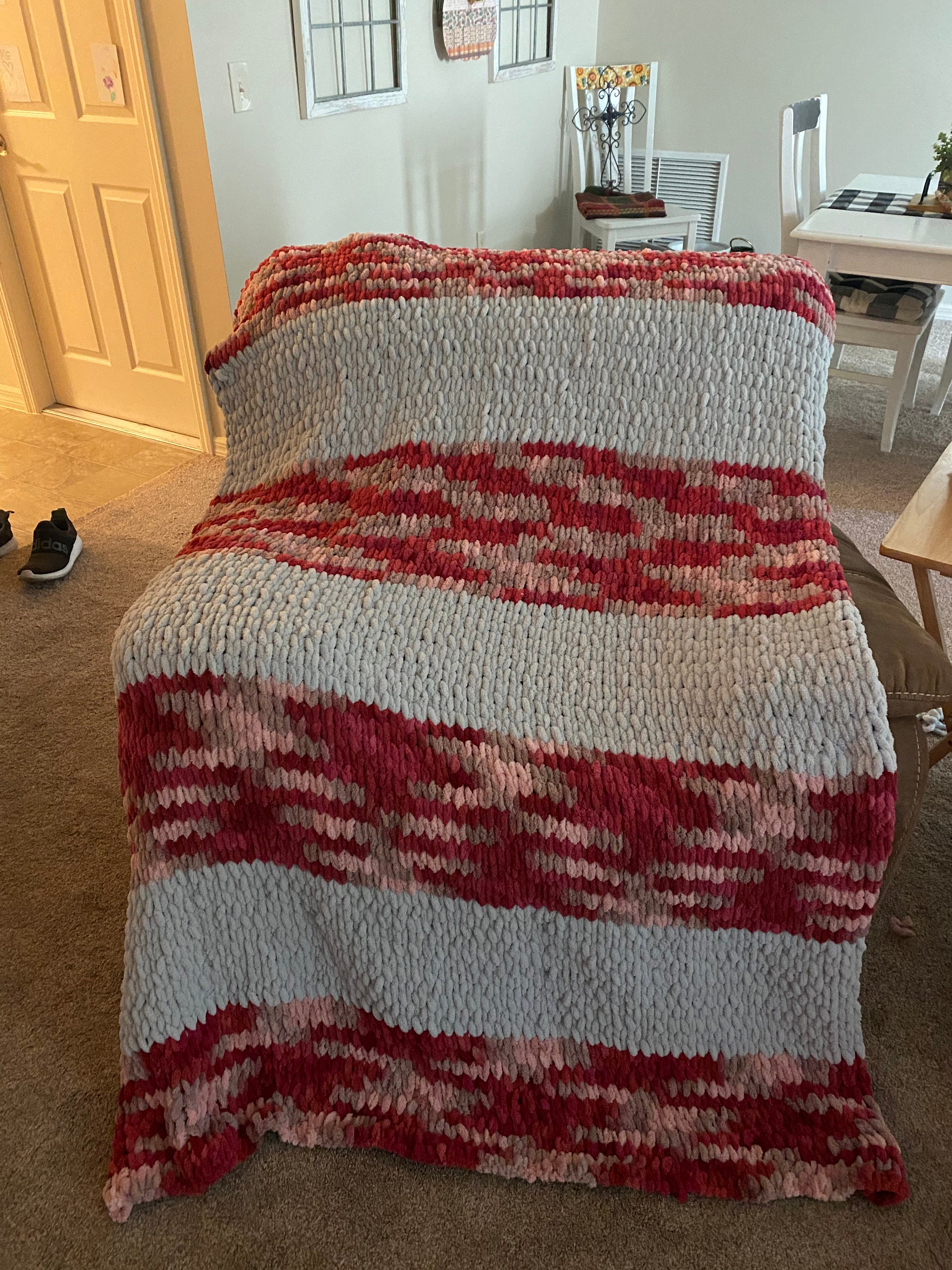 Loop Yarn Blankets Over 40 Different Colors to Choose From Etsy UK