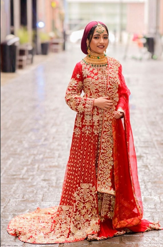 Vestidos de novia indios sale
