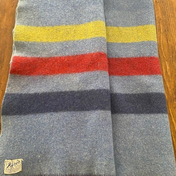 Vintage Paris Woolen Mills Camp Lap Picnic Blanket 1950s - 1960s