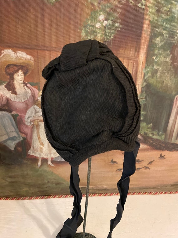 Antique Victorian Silk Crepe Child's Mourning Bon… - image 9
