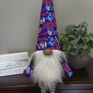 Dayton Flyers Gnome & Ornament