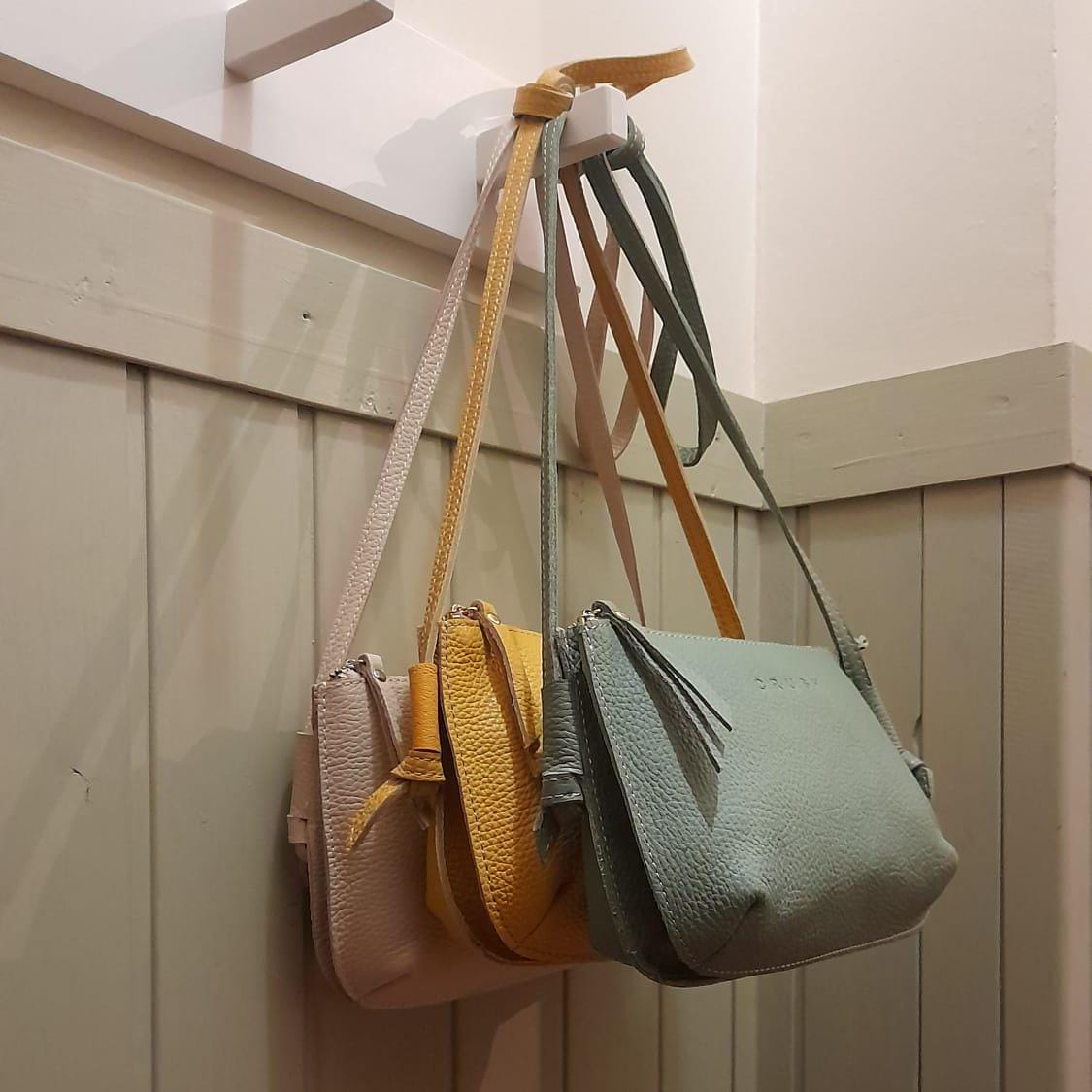 Best sling bag for women new arrivals