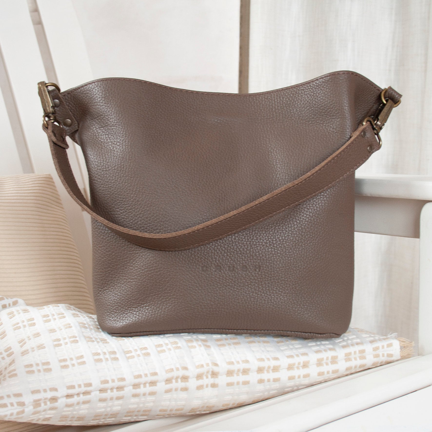 Shoulder Leather Bag. Bucket Bag for Women. Crossbody Bag. 