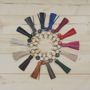 Custom Keychain for Women. Leather Keychain. Handmade Gift for her. Wedding Gifts. Personalized Gifts for Mom. Tassels. Engraved Keychain.