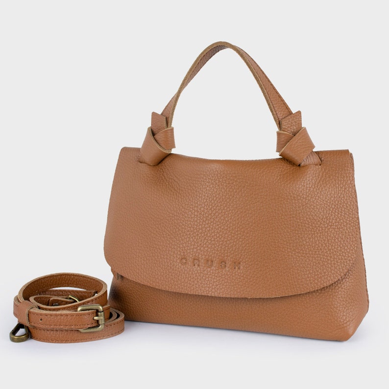 Leren crossbodytas. Draagtas voor dames. Handgemaakte leren handtassen. Leren schoudertas. Crossbody portemonnee. Gepersonaliseerde cadeau voor haar. afbeelding 2