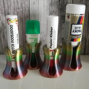 Kleberhalter (Tombow, Dutch Doobadoo, ZIG, Rayher, UHU, VBS und Tacky Glue)