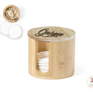 Dispenser for make-up remover discs from the nature line personalized with engraving