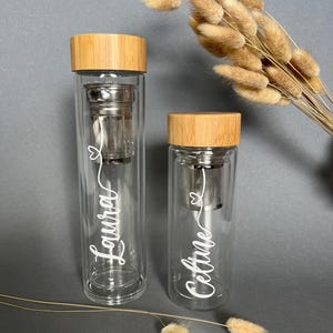 Prachtige dubbelwandige glazen fles met theezeefje, drinkfles gepersonaliseerd met naam, geweldig cadeau voor vrouw/man/verjaardag