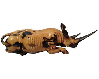 手彫りの木製サイ彫刻 - アフリカの野生動物アート装飾 - Etsy 日本