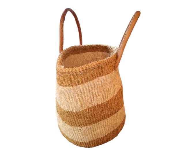 Handwoven Kenyan Sisal Tote Bag with Leather Handles: Unique African Woven Sisal Kiondo African Gift Shopping Bag
