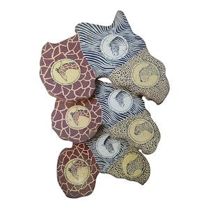 Handcrafted Jacaranda African Stools (Set of 3): Animal Print Home Decor