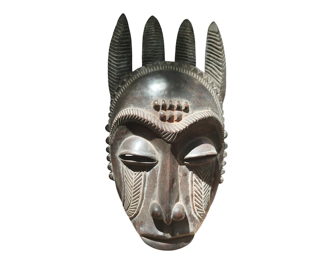 ON SALE!! Intricate West African Mask with Bold Patterns wall Decor Display Wall Hanging Ceremonial home decor