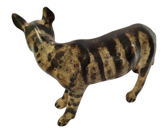 Hand-Painted Wooden Tabby Cat Figurine - Charming Folk Art Decor |Traditional Decor|home Decor