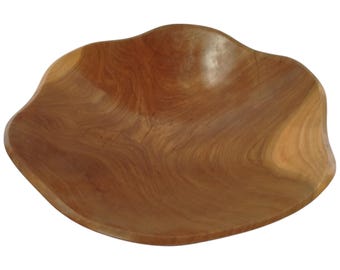 Hand-Carved Rustic Wooden Fruit Bowl - Natural Home Decor - Unique Home Accessory
