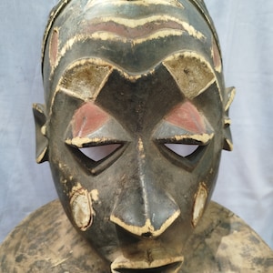 Antique Pende Mask from DRC (Democratic Republic of Congo) Art gift wood Wall Hanging Home Decor