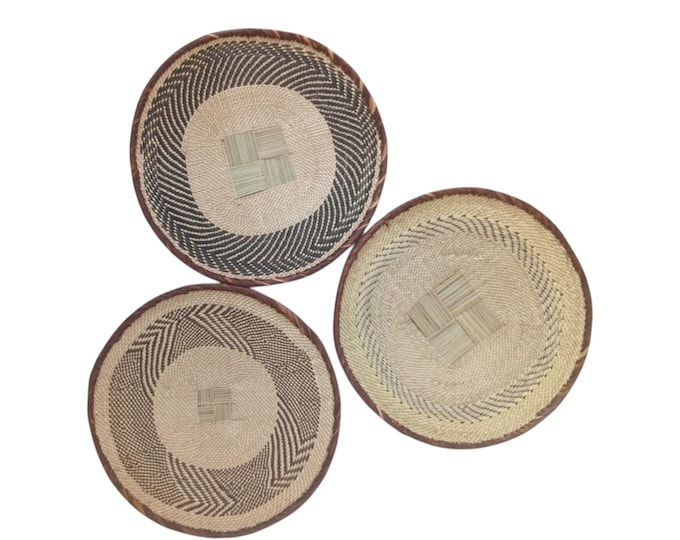 Set of 3 Woven Wall Baskets Decor, Earthy Neutral Boho Wall Art, African Straw Wall Hanging Plates, Handwoven Fiber Wall Gallery Trio