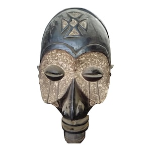 ON SALE!!  Ancestral Power: Hand-Carved Chokwe Mask with Geometric MotifsWall Decor Display Wall Hanging Ceremonial