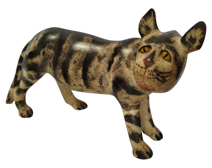 Hand-Painted Wooden Tabby Cat Figurine: Folk Art Home Decor