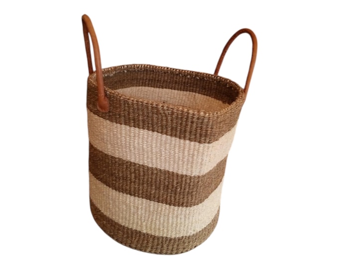 African Sisal and Leather Handbag Kiondo Handwoven Kenyan Sisal Tote Bag with Leather Handles Shopping Bag Laundry Basket