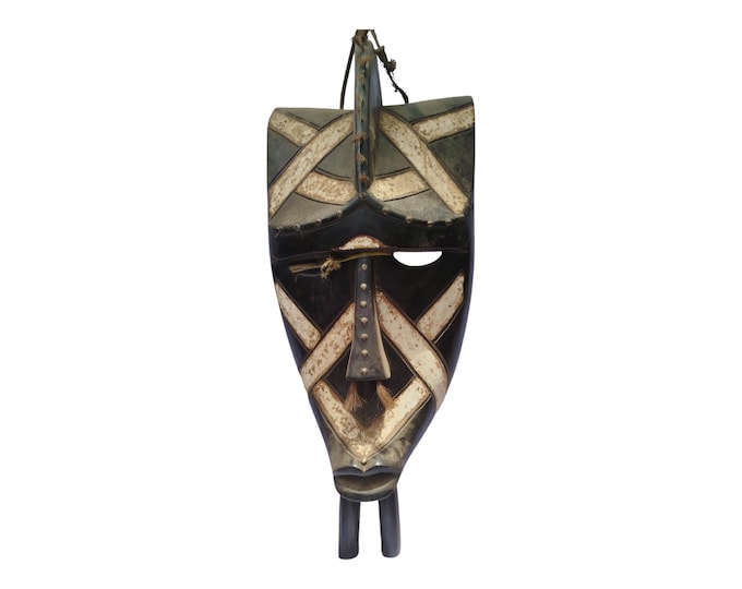 ON SALE!!Ancestral Reflection: Hand-Carved African Mask with Geometric Detail Wall Decor Display Wall Hanging Ceremonial