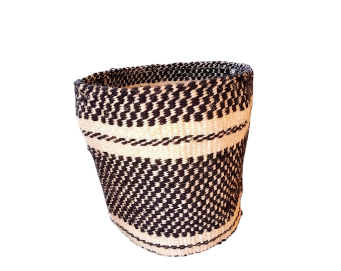 African Sisal Kiondo Planter Bag White Black Beach Bag Handmade Gift African Decor Shopping Bag Laundry Basket Fiber Art