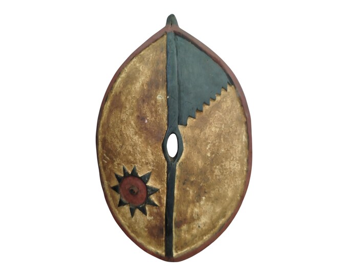 ON SALE!! East African Wooden Shield with Star and Zigzag Design Ceremonial Shield home decor Wall hanging