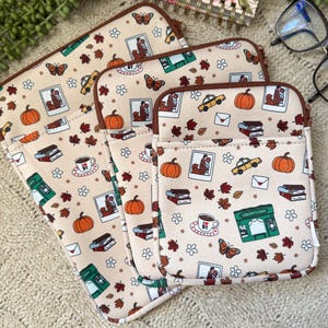 You've Got Mail Zip Pouch - Kindle Pouch, Book Sleeve zipper Front Pocket, Neoprene E-reader Cover, Case for e-reader, Book Cover,