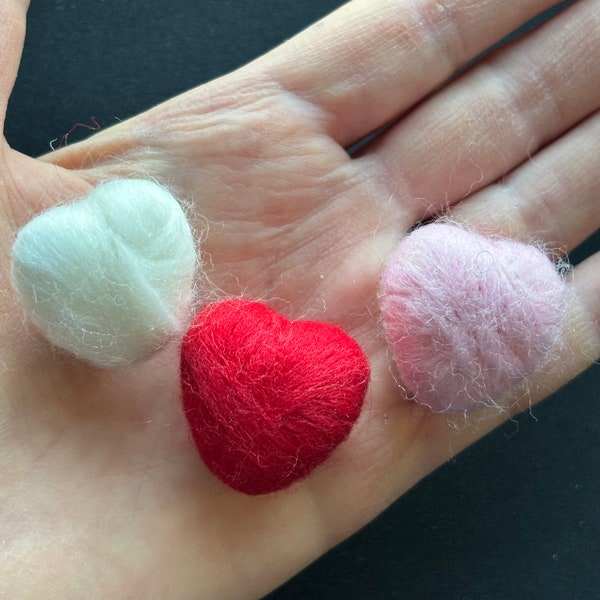 Pom Pom Heart Wool Felt Garland Pompoms for DIY Kid's Craft , Nursery Playroom Holiday Wall decor Ornaments Needle Felting Supplies